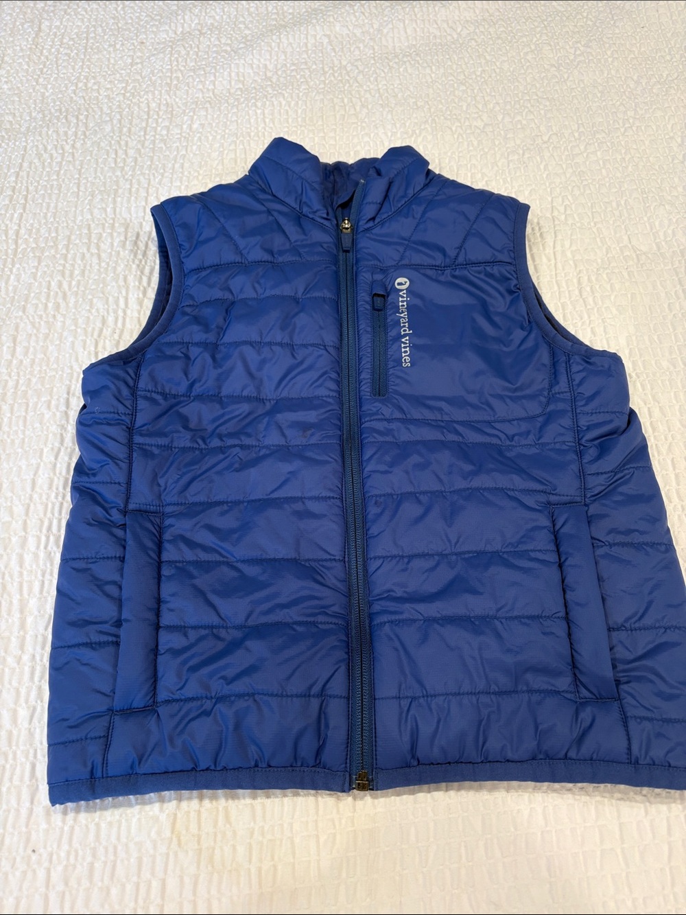 Vineyard Vines Youth Quilted Puffer Vest - Blue
Size S 8-10